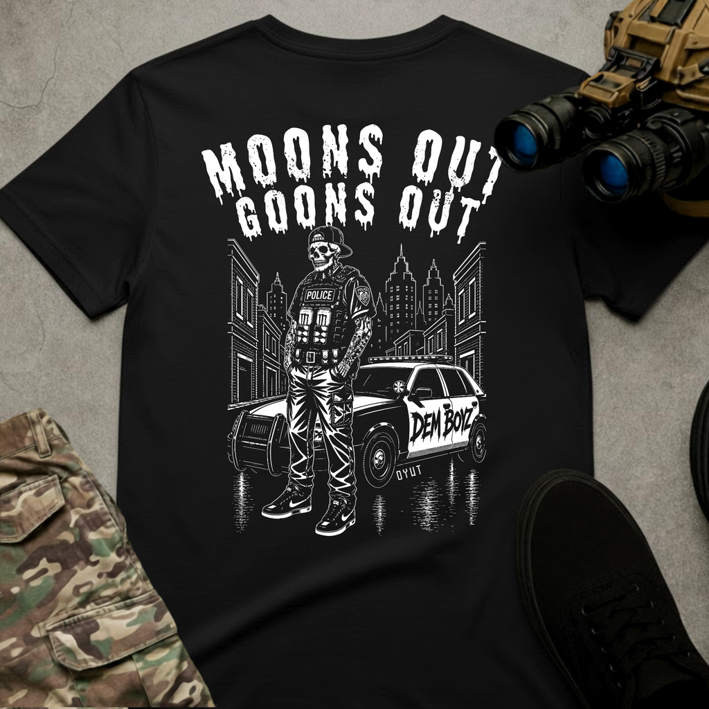 Moons Out | T-shirt