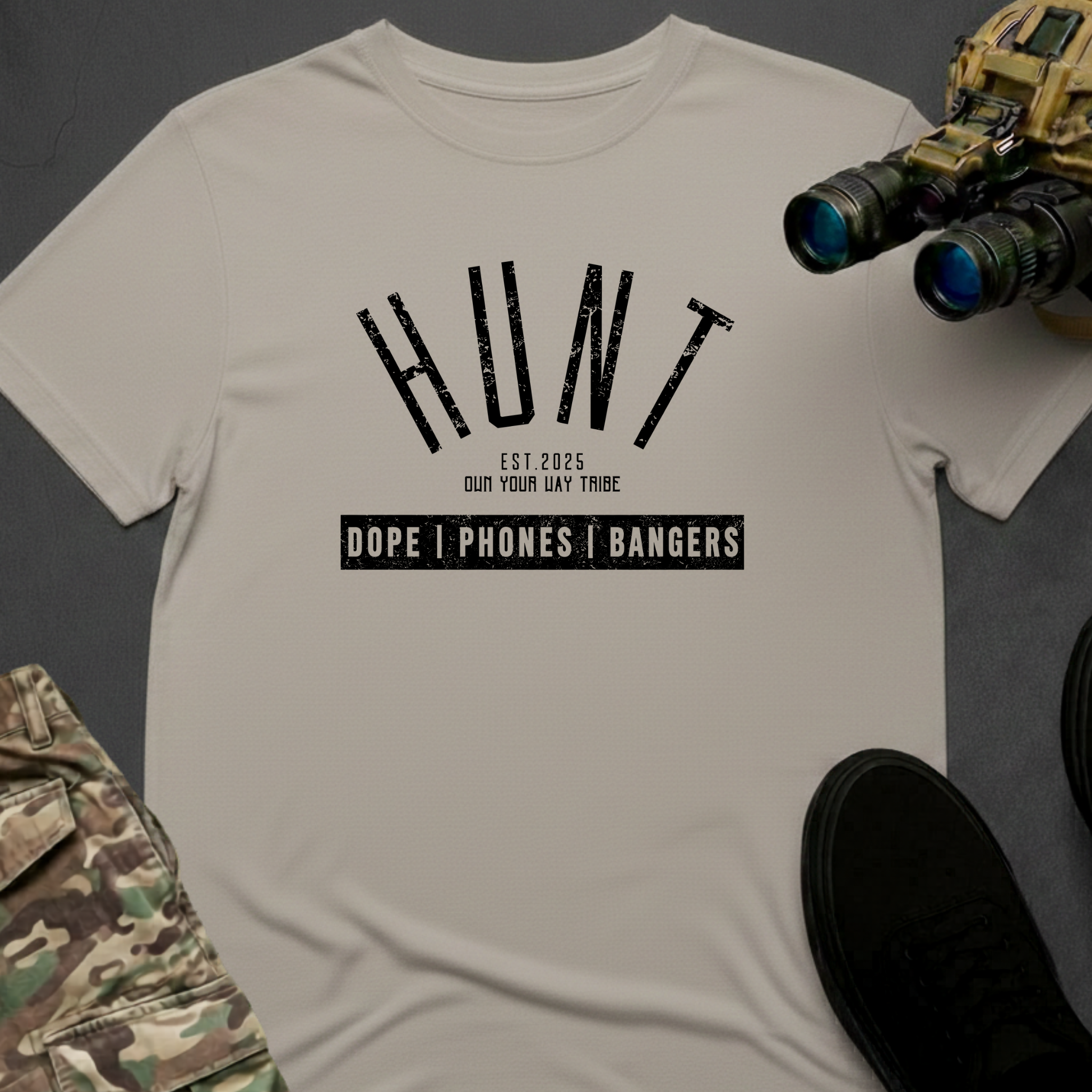 Hunt V2 | T-shirt