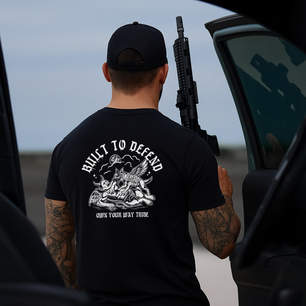 Built to Defend | T-shirt